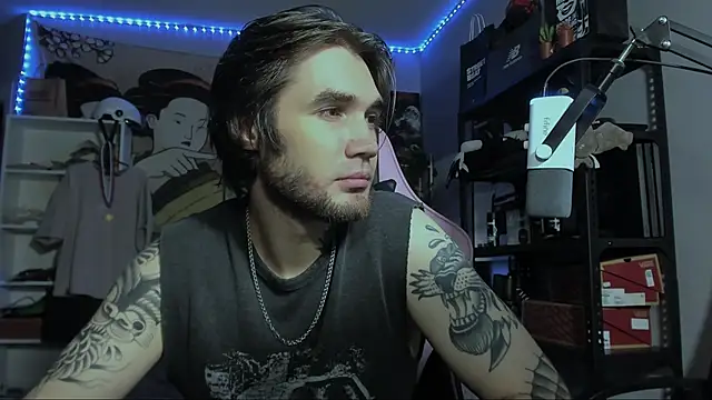 Go V Cs online show from November 3, 2025, 10:13 pm