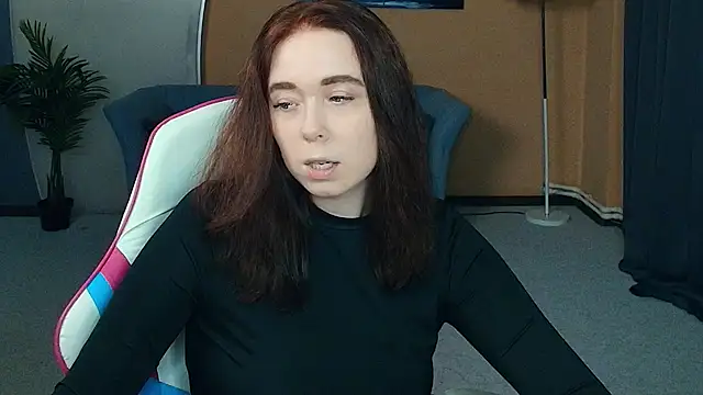 AddieOsler online show from May 9, 2026, 8:01 pm