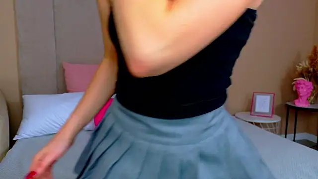 Sandy Edvards online show from February 1, 2026, 5:06 am