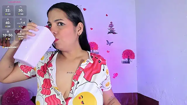 Leyacopper  online show from February 21, 2026, 12:01 am