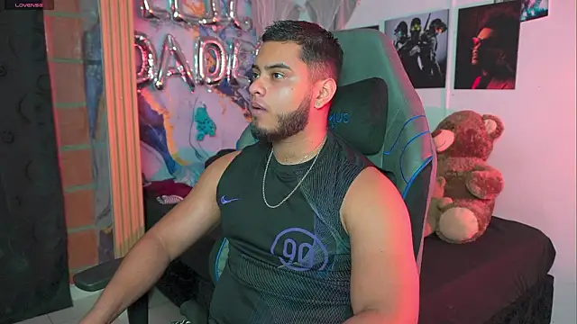 Tiler wolker online show from March 12, 2026, 2:50 am