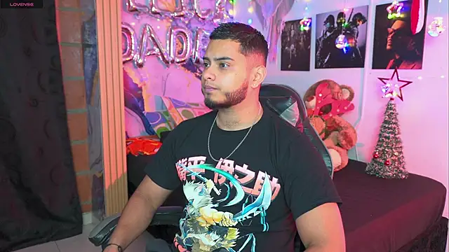 Tiler wolker online show from December 21, 2025, 3:41 am