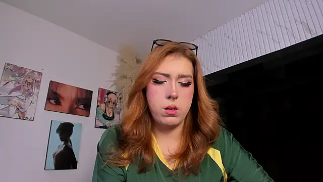 Snapshot of JanneBlossom_ chatting on May 15, 2026, 9:35 pm JanneBlossom online show from May 15, 2026, 9:35 pm