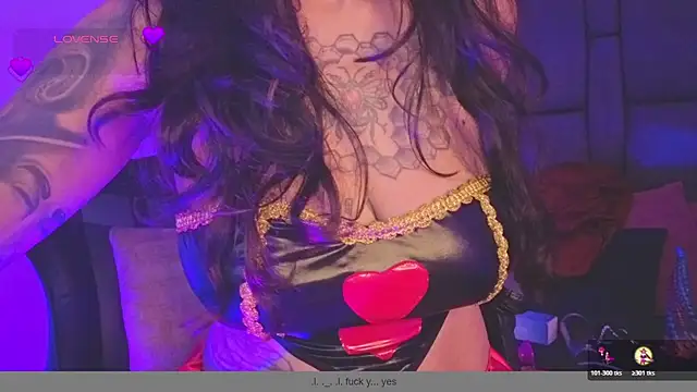 ghostwomaan online show from October 30, 2025, 12:25 pm