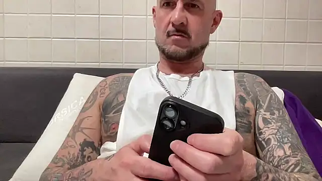 Snapshot of jackssss4 chatting on April 15, 2026, 11:38 pm jackssss4 online show from April 15, 2026, 11:38 pm