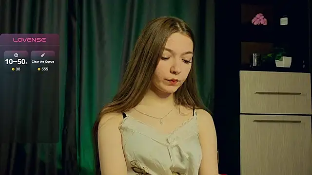 Snapshot of miragge_ chatting on January 12, 2026, 2:51 am miragge online show from January 12, 2026, 2:51 am