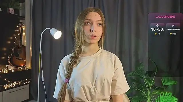 Snapshot of miragge_ chatting on January 18, 2026, 4:27 am miragge online show from January 18, 2026, 4:27 am