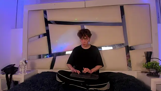 Genesis ask online show from November 29, 2025, 12:44 am