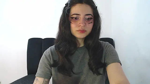 Annagoth  online show from June 24, 2026, 10:51 pm