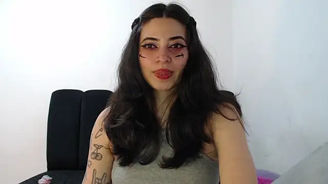 Annagoth  online show from June 18, 2026, 12:09 am