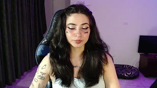 Annagoth  online show from June 23, 2026, 1:58 am