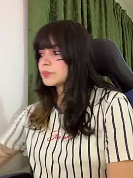 Annagoth  online show from November 22, 2025, 4:33 am