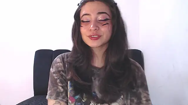 Annagoth  online show from June 25, 2026, 5:56 am