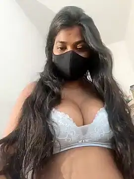 Snapshot of raniji-133 chatting on March 17, 2026, 2:31 pm raniji-133 online show from March 17, 2026, 2:31 pm