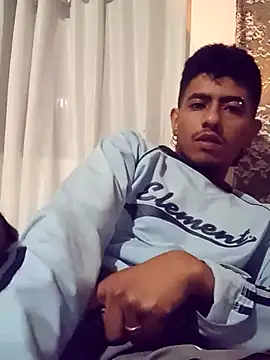 SkinniYamo online show from March 4, 2026, 5:59 am