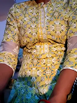 Snapshot of Hot-Rubyy chatting on February 18, 2026, 10:55 am Hot-Rubyy online show from February 18, 2026, 10:55 am