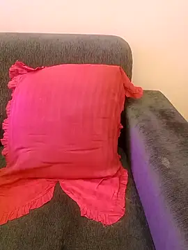 Snapshot of menaxi-baby7 chatting on February 16, 2026, 4:05 pm menaxi-baby7 online show from February 16, 2026, 4:05 pm