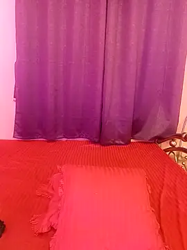 menaxi-baby7 online show from December 1, 2025, 7:42 am