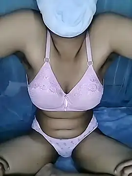 Cutie Miya online show from February 28, 2026, 1:44 pm