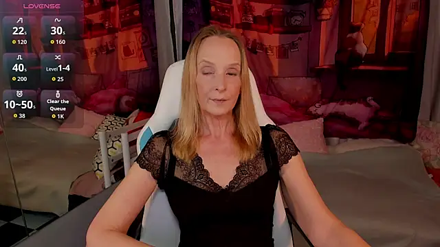 Snapshot of ScarlettPalmer chatting on May 10, 2026, 10:52 am ScarlettPalmer online show from May 10, 2026, 10:52 am