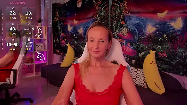 ScarlettPalmer online show from November 7, 2025, 10:20 am