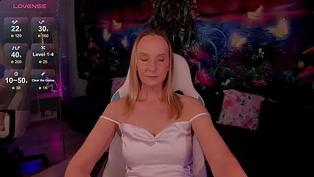 ScarlettPalmer online show from March 21, 2026, 10:09 am