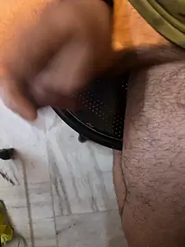 Snapshot of Hyderabadmalee chatting on March 11, 2026, 4:50 am Hyderabadmalee online show from March 11, 2026, 4:50 am