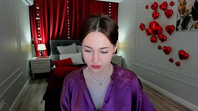 MakeYoueHappy online show from February 7, 2026, 3:25 am