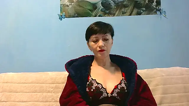 Snapshot of IffetLove42 chatting on May 10, 2026, 7:45 am IffetLove42 online show from May 10, 2026, 7:45 am