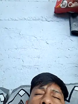 sanz957 online show from January 11, 2026, 7:21 pm