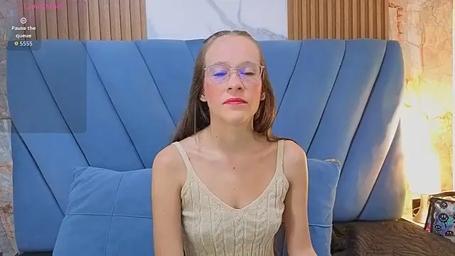 Salome cruxx online show from July 1, 2026, 11:43 am