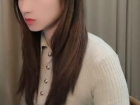 Snapshot of lvy-002 chatting on November 7, 2025, 3:55 am lvy-002 online show from November 7, 2025, 3:55 am