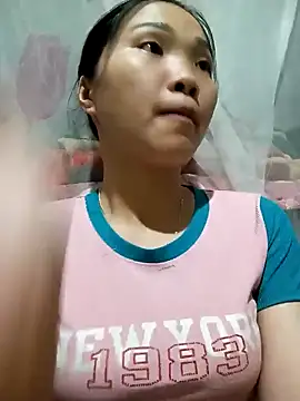 Snapshot of Lovebaby-love chatting on April 10, 2026, 1:40 pm Lovebaby-love online show from April 10, 2026, 1:40 pm