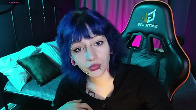 Snapshot of karkadeshk chatting on November 13, 2025, 10:30 am karkadeshk online show from November 13, 2025, 10:30 am