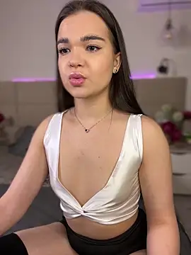 BabyShy- online show from February 7, 2026, 10:51 pm