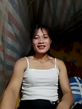 Snapshot of doggy-00 chatting on February 17, 2026, 6:05 pm doggy-00 online show from February 17, 2026, 6:05 pm