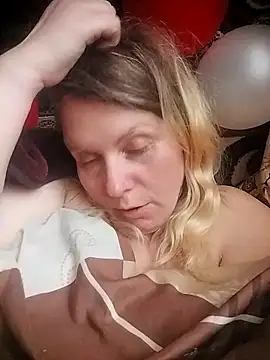 Snapshot of Lana-murr chatting on February 23, 2026, 11:22 am Lana-murr online show from February 23, 2026, 11:22 am