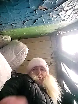 Lana-murr online show from December 1, 2025, 7:53 am