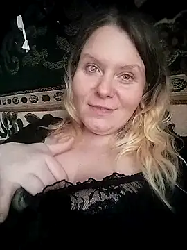 Snapshot of Lana-murr chatting on March 16, 2026, 5:44 am Lana-murr online show from March 16, 2026, 5:44 am