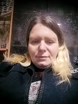 Snapshot of Lana-murr chatting on March 18, 2026, 6:49 am Lana-murr online show from March 18, 2026, 6:49 am