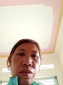 bella-la online show from February 15, 2026, 2:01 am