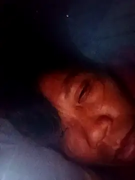 bella-la online show from December 16, 2025, 1:59 pm