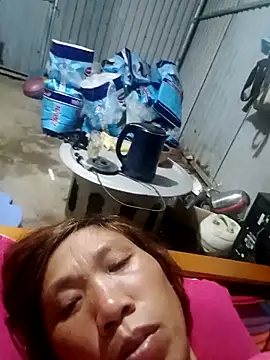 bella-la online show from March 18, 2026, 12:41 pm