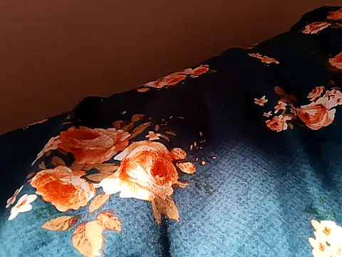 Snapshot of bigtelugubhama chatting on February 12, 2026, 5:29 am bigtelugubhama online show from February 12, 2026, 5:29 am