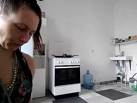 Anneta280671 online show from May 13, 2026, 11:17 am
