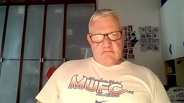 Snapshot of Diegoriv71 chatting on June 29, 2026, 2:17 pm Diegoriv71 online show from June 29, 2026, 2:17 pm