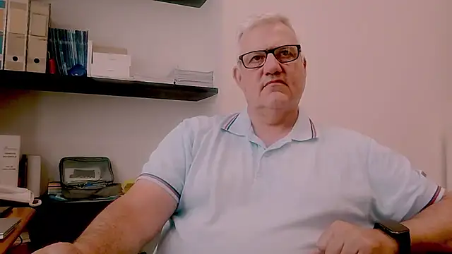 Snapshot of Diegoriv71 chatting on June 16, 2026, 1:22 pm Diegoriv71 online show from June 16, 2026, 1:22 pm