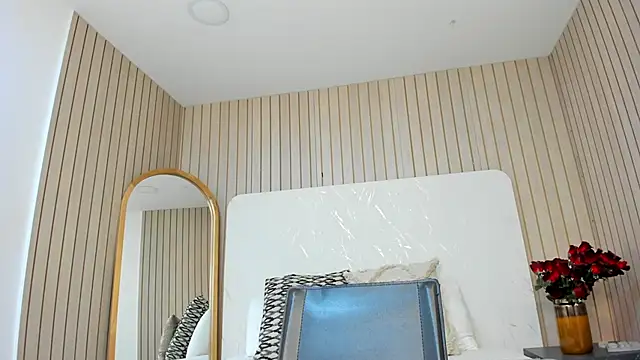 AmberrMoore  online show from November 26, 2025, 1:33 pm