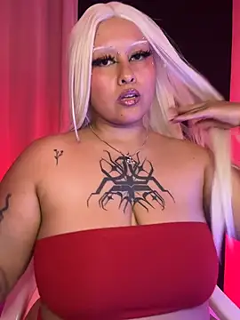 pinkbaddie777 online show from July 24, 2026, 12:28 am