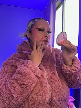 pinkbaddie777 online show from February 1, 2026, 10:30 pm